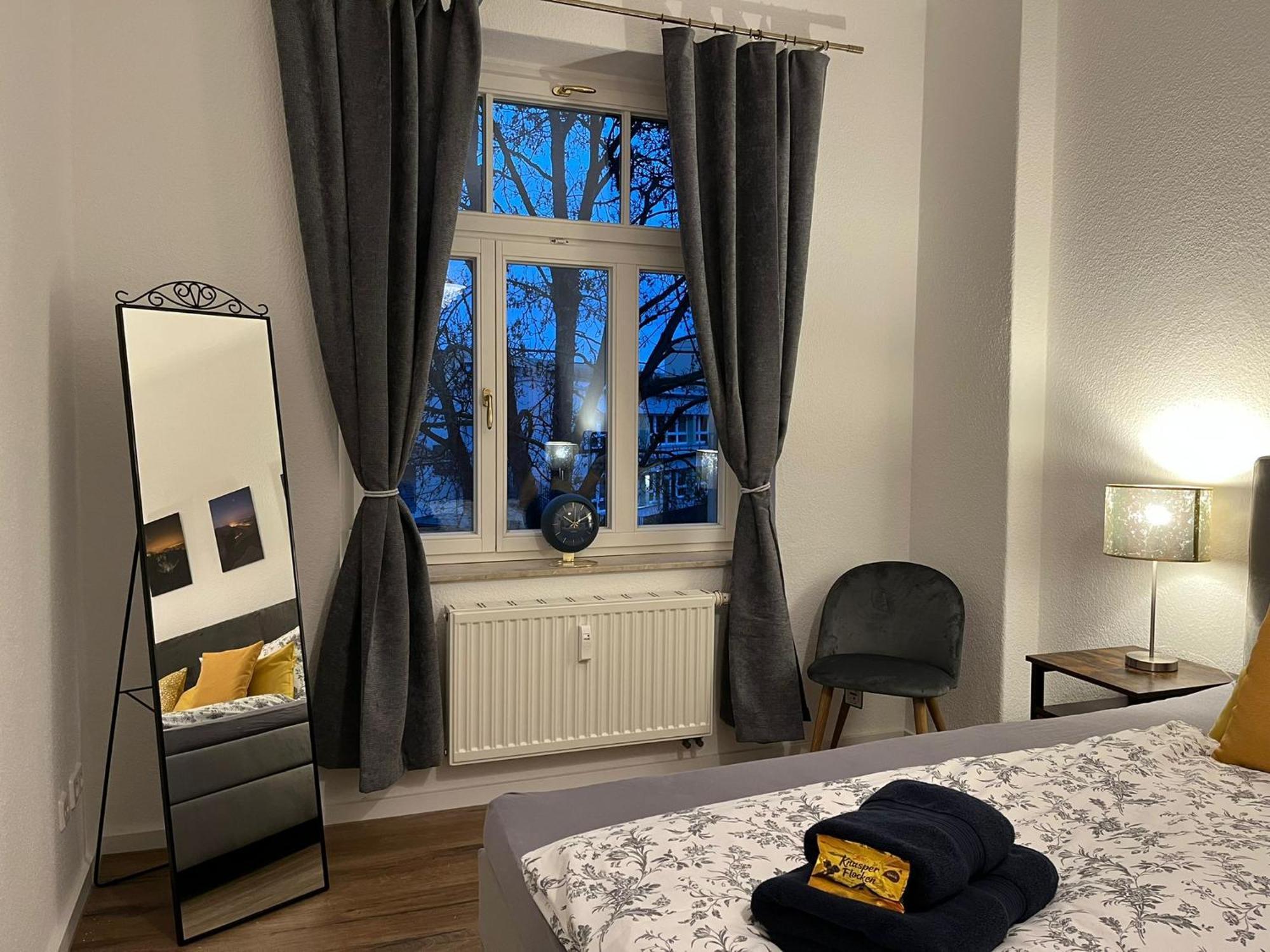 Wohnperle: Zentrumsnah*ruhig*familienbett*2 Sz Apartment