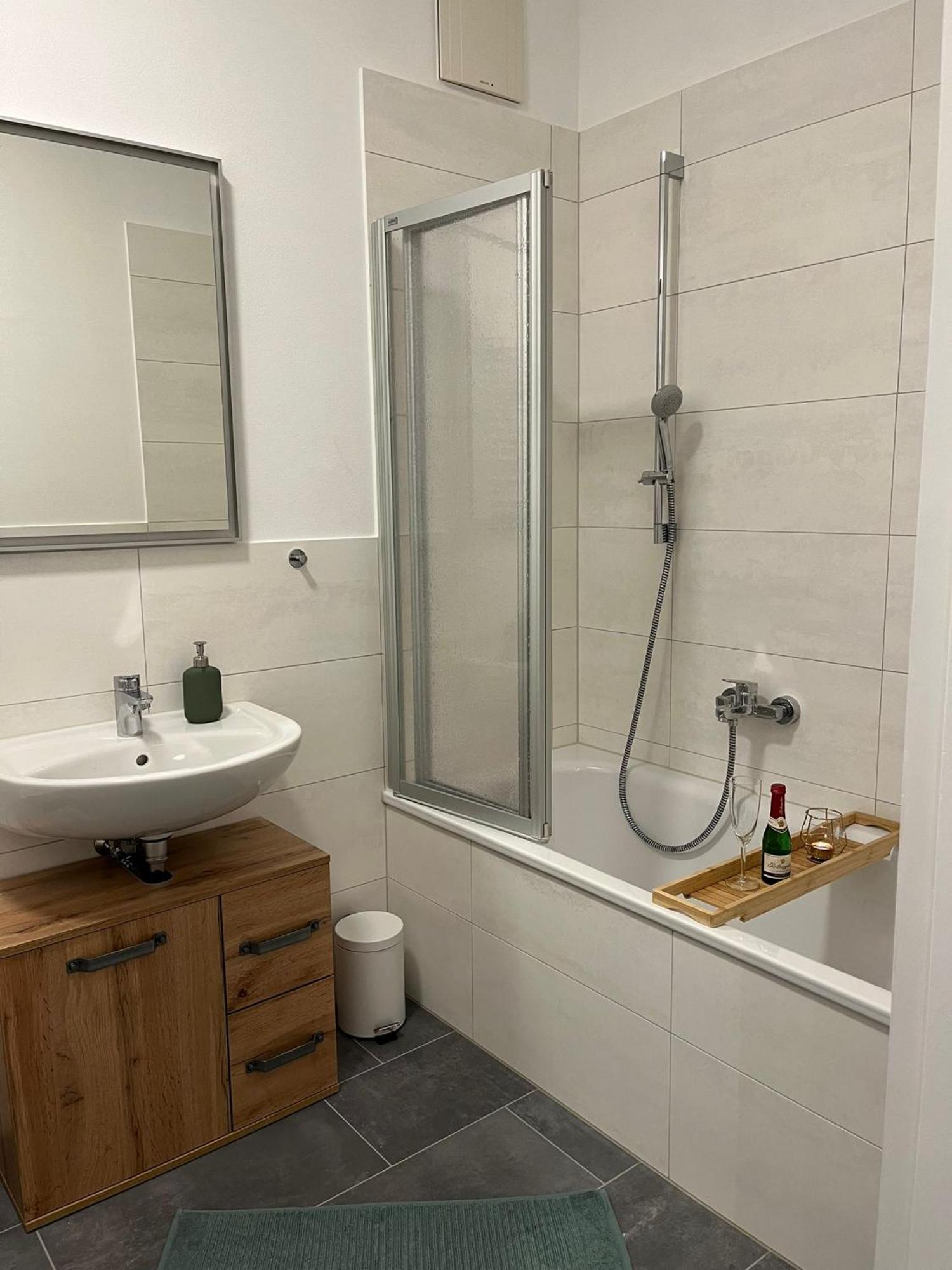 Wohnperle: Zentrumsnah*ruhig*familienbett*2 Sz Dresden